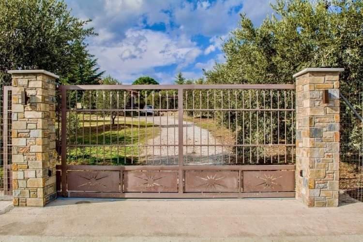 Apartment Viewing Garden Volos Ngoại thất bức ảnh